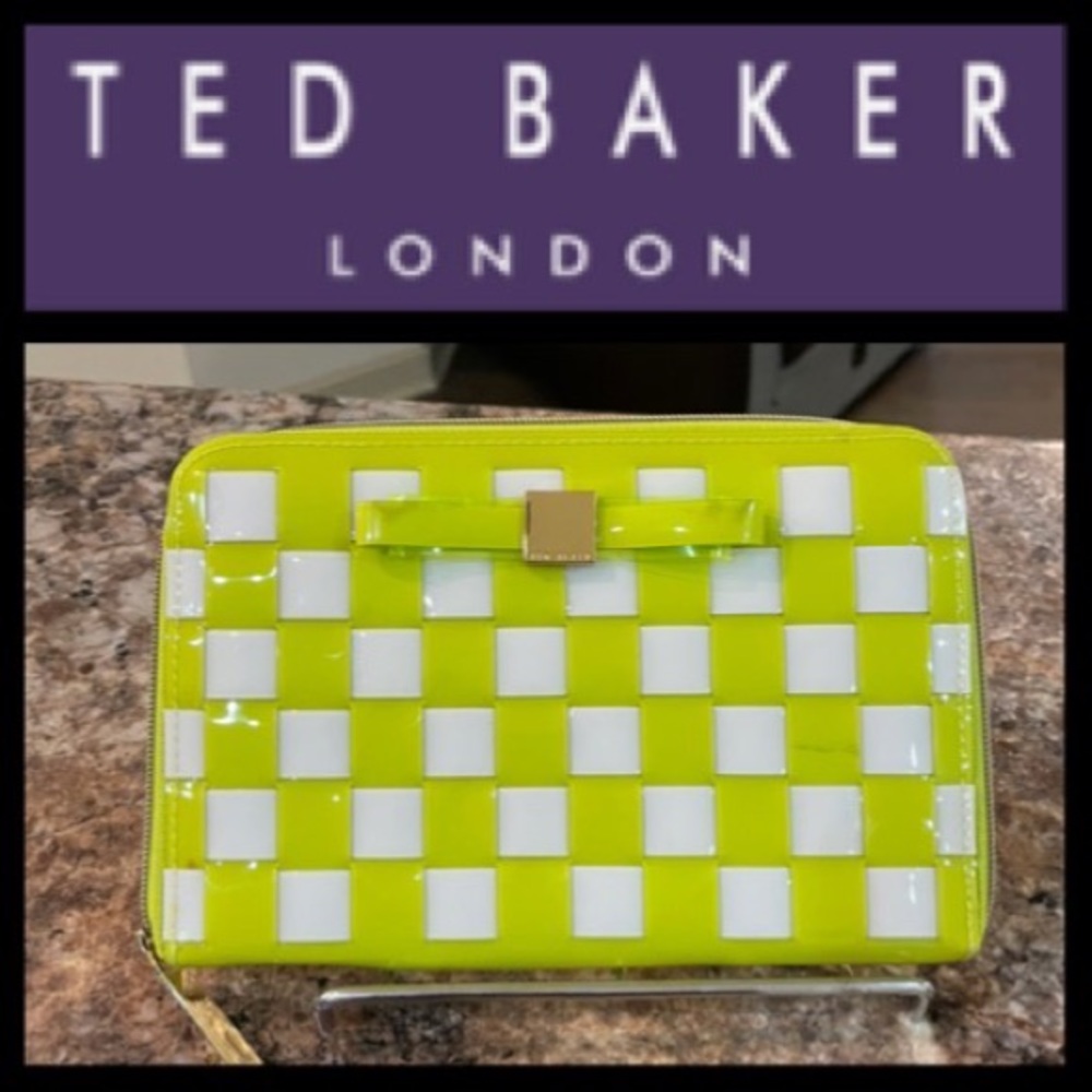 TED BAKER CASE